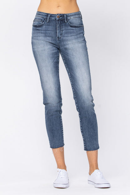 Judy Blue "Carrie" Relaxed Fit Jean